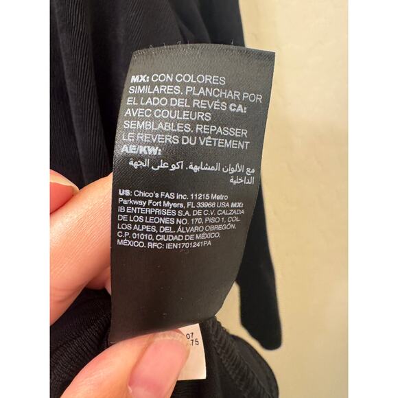 Chico's Black Lattice Scoop Neck 3/4 Sleeve Travelers Stretch Top Size 4/6 - Picture 11 of 11